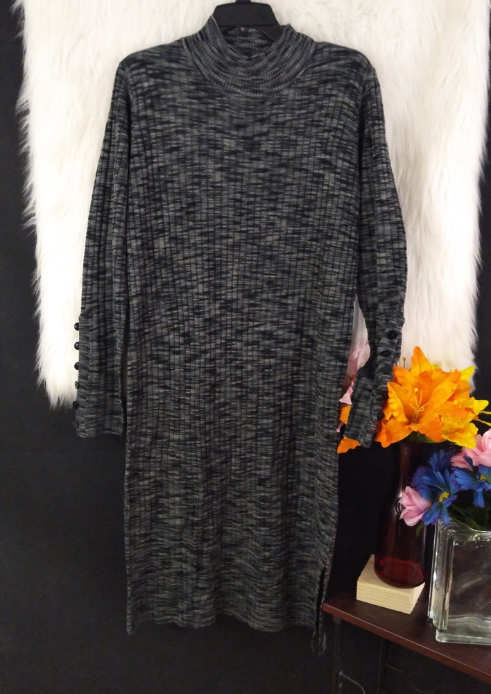 Solutions Black and Gray Long Sleeve Sweater Dress